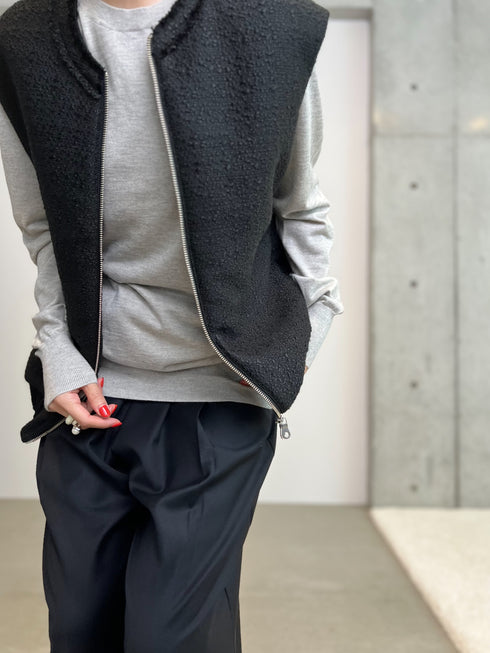egg zip vest